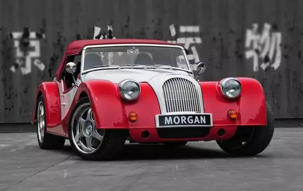 這幾款車車標看起來很低調但絕不好惹！