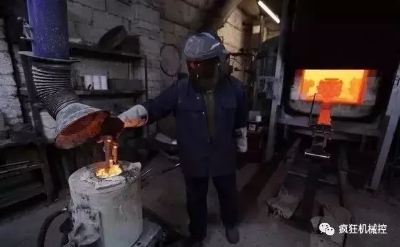 一個小小車標(biāo)竟然20萬，它是怎么做出來的？