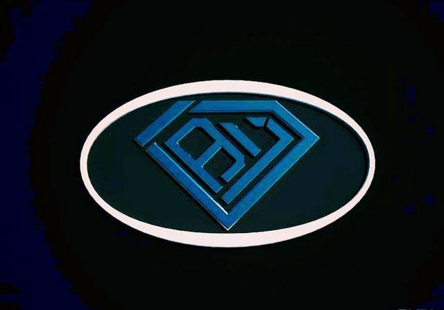 比亞迪可算舍得換車標了！這世界上還有什么不可能呢？