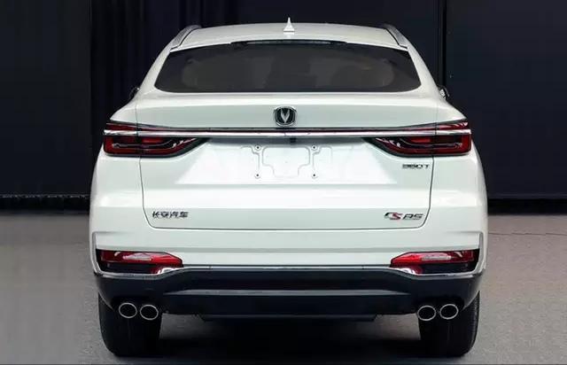 國產轎跑SUV新鮮出爐，V字車標果然漂亮，這顏值不輸寶馬X6