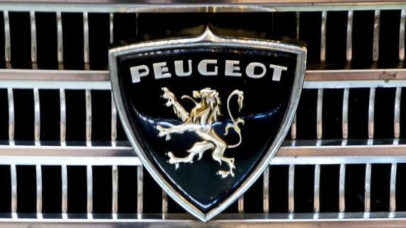 標(biāo)致百年車標(biāo)進(jìn)化史，雄獅是如何變成大貓的？