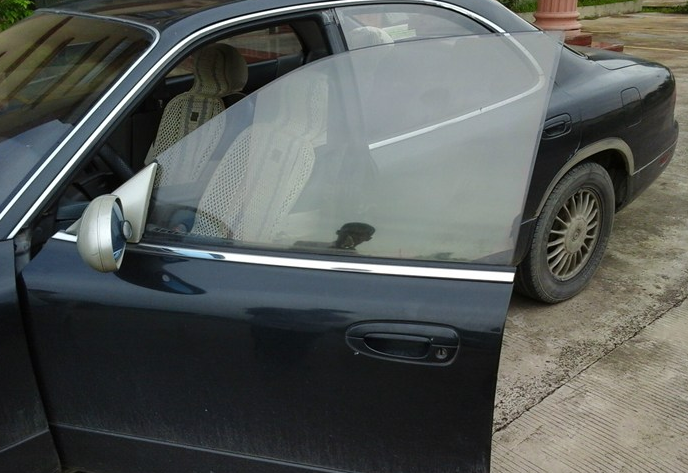 馬自達的高級車，當年與大奔齊名，看到車標很多人都不認識！