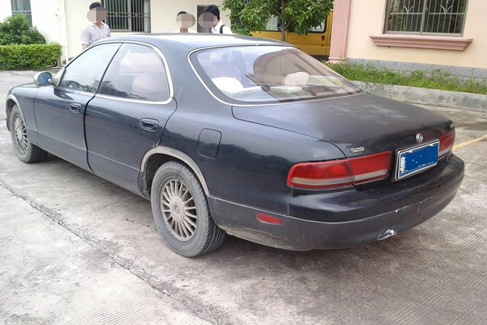 馬自達的高級車，當年與大奔齊名，看到車標很多人都不認識！