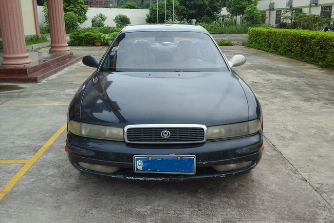 馬自達的高級車，當年與大奔齊名，看到車標很多人都不認識！