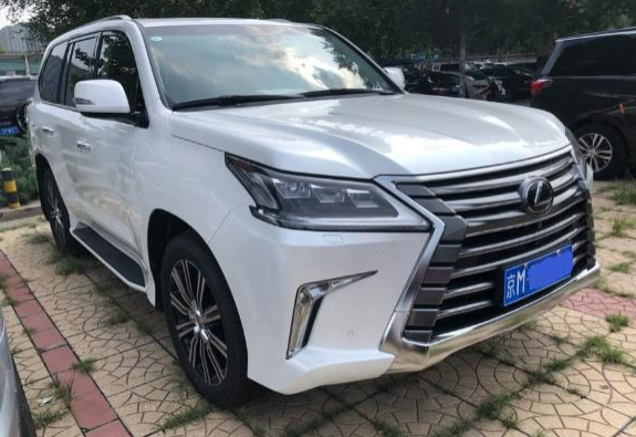 還在朋友圈曬車標？首都車主解鎖朋友圈曬車新方式！