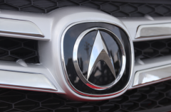 車標模仿謳歌，車型模仿長安