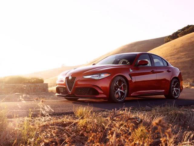 一條蛇和一個十字架，這個車標你見過嗎？它還有故事背景！