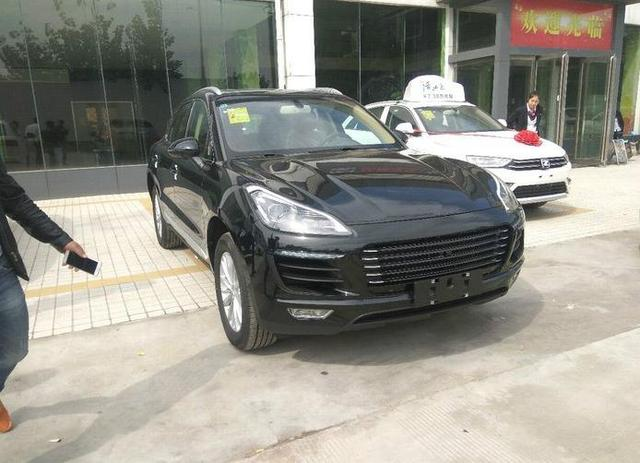 改眾泰SR9車(chē)標(biāo)，遭交警勒令恢復(fù)！4S店保時(shí)泰Z標(biāo)