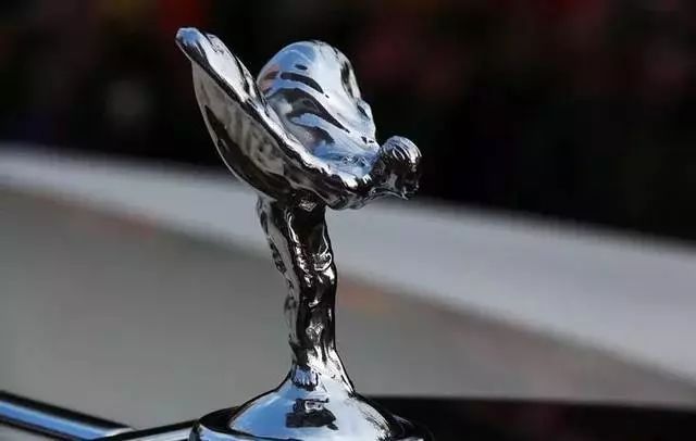 勞斯萊斯車標(biāo)這么好玩，到底為何這樣設(shè)計