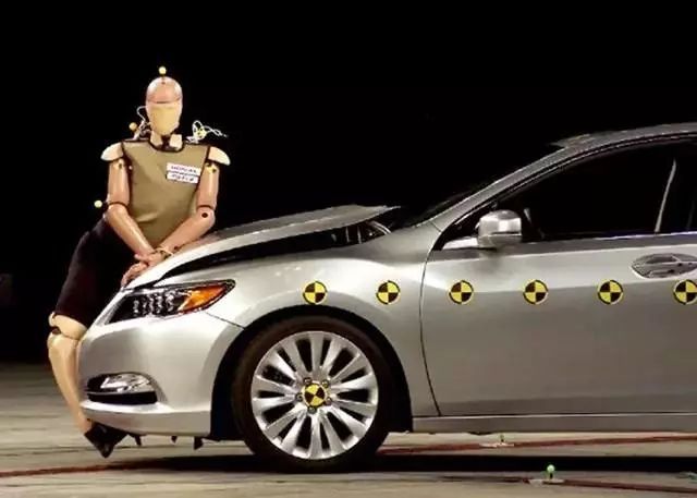 勞斯萊斯車標(biāo)這么好玩，到底為何這樣設(shè)計