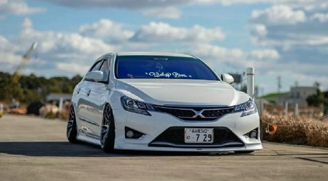 豐田系的十一大車標，老司機都認不全，你認識幾個？