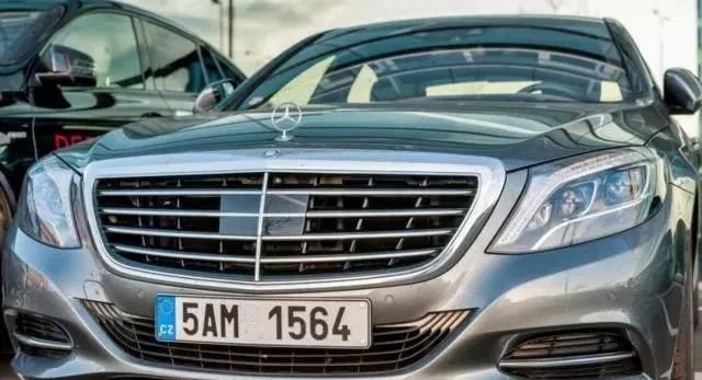 奔馳車標的含義，你會選擇&ldquo;立標&rdquo;,還是&ldquo;大標&rdquo;呢？