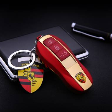 以假亂真？買眾泰送保時捷車標，教你十萬秒變百萬