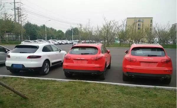 以假亂真？買眾泰送保時捷車標，教你十萬秒變百萬