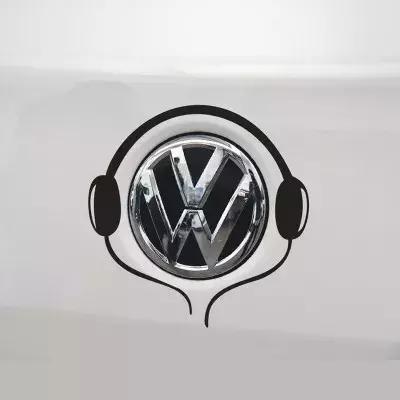 據說，改車標被認定為非法改裝后，車主的神操作連交警叔叔都笑了