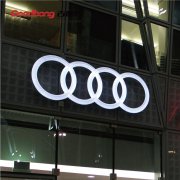 LED發光車標和普通三維車標比