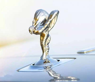 勞斯萊斯總裁：如果你能拿掉車標，這部勞斯萊斯直接送給你