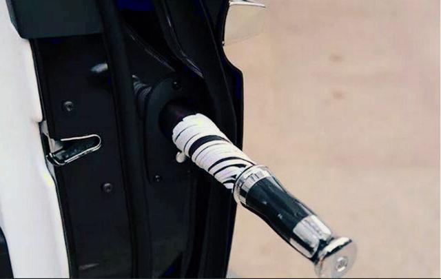 &ldquo;勞斯萊斯&rdquo;輪轂標志，為啥老是站立的？