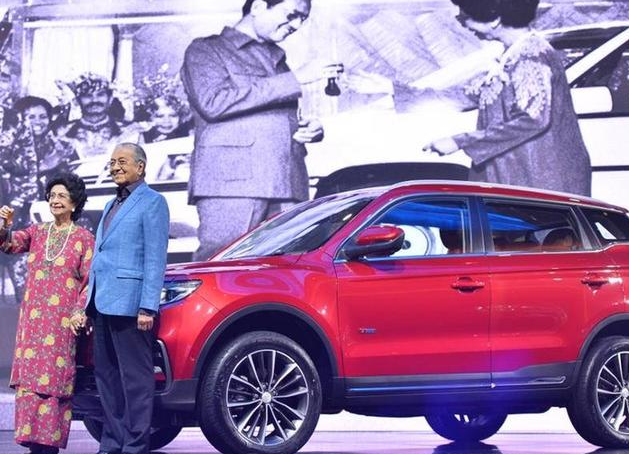 吉利終于換標了！吉利全新寶馬X5僅10萬起，網(wǎng)友吐槽車標丑？