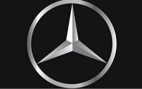 論換車標我只服奇瑞，撞標各種豪車，接下來撞誰？