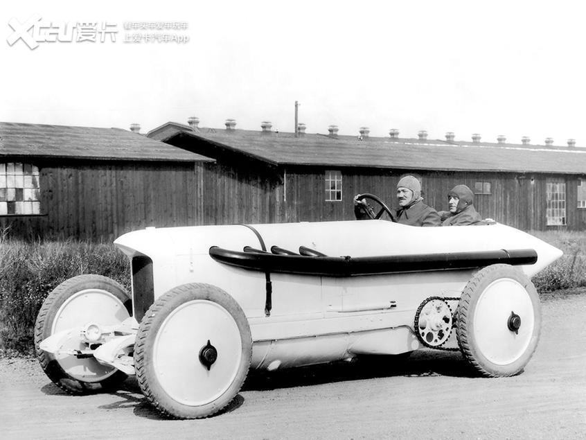 你知道嗎？奔馳車標并不是三叉星