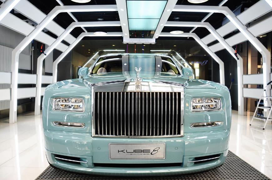 勞斯萊斯天價車標！飛天女神像，憑什么賣到25萬還很多人說值！