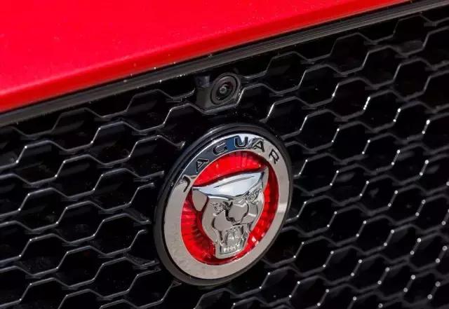 勞斯萊斯、賓利的立標這么漂亮，為何其它車不用？