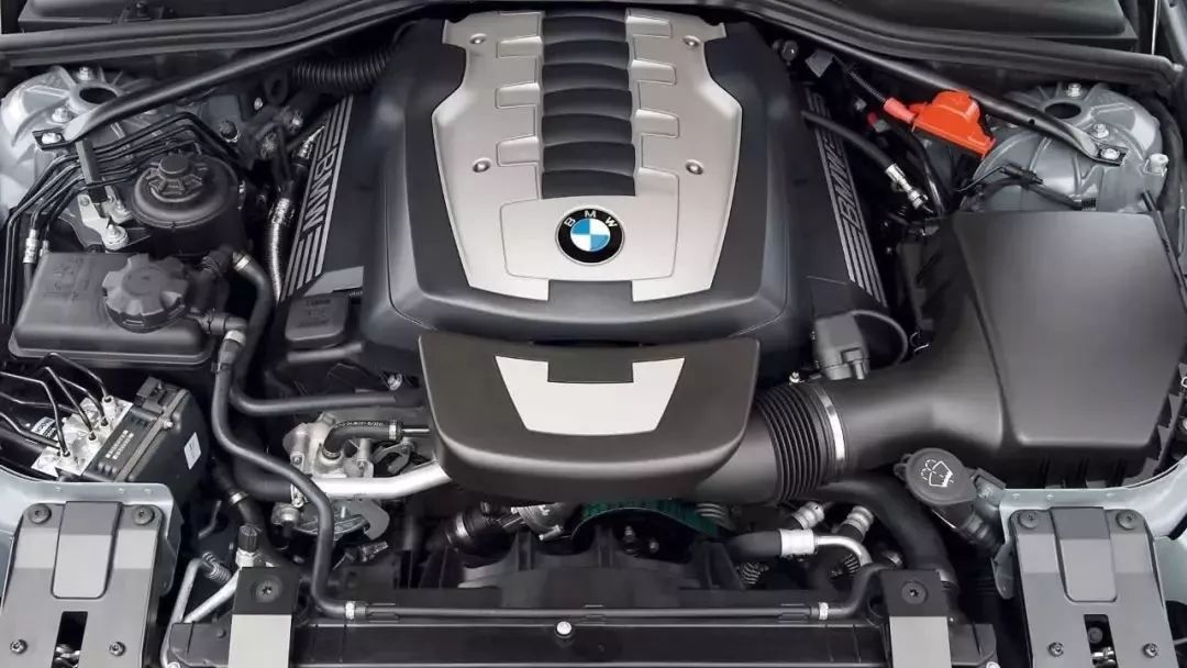 華晨是有多不受待見，買了寶馬都要摳掉車標？