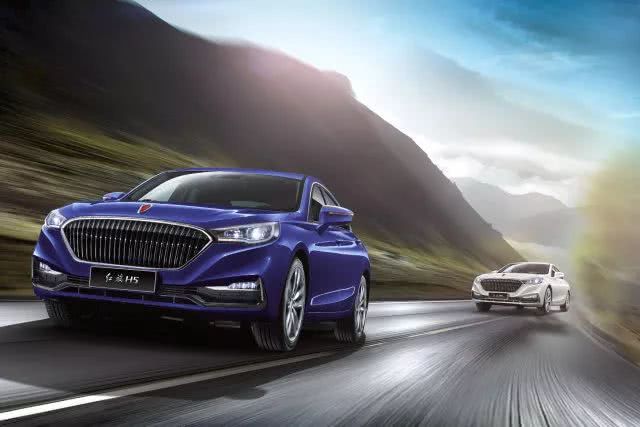 紅旗終于覺醒，全新車標＋勞斯萊斯設計師，不足15萬，不火都難