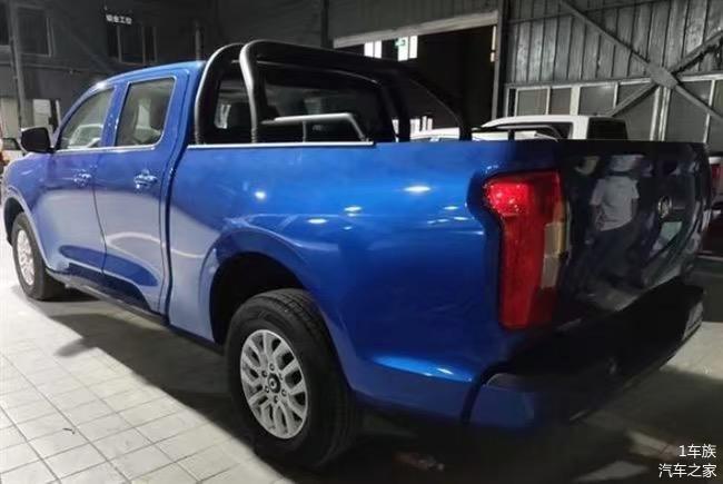 長(zhǎng)城炮實(shí)車已到店了，上市在即，采用新車標(biāo)，提供多種版本！