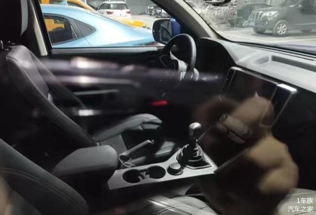 長(zhǎng)城炮實(shí)車已到店了，上市在即，采用新車標(biāo)，提供多種版本！