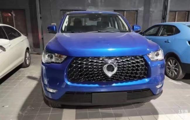 長(zhǎng)城炮實(shí)車已到店了，上市在即，采用新車標(biāo)，提供多種版本！