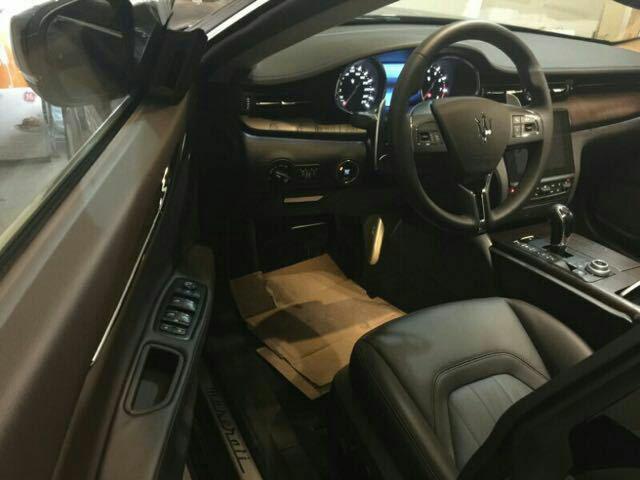 來自意大利的轎跑，糞叉的車標絕對不會掉面兒。