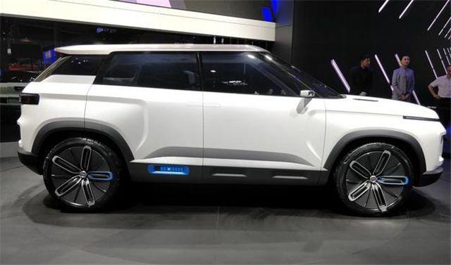 吉利全新概念車，使用新車標，外觀比領克01漂亮，科技感十足！