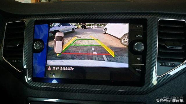 高爾夫升級原廠車標(biāo)翻蓋倒車攝像頭