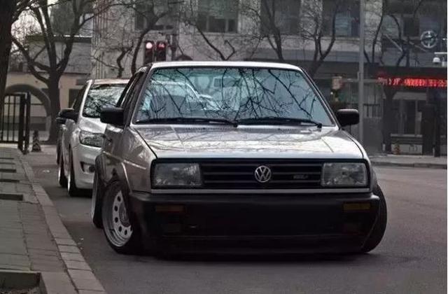 一汽-大眾捷達確定停產，我們再也買不到掛大眾車標的捷達了