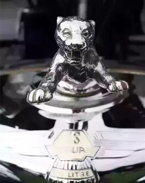 這些車標，認識3個，您絕對就是老司機 !