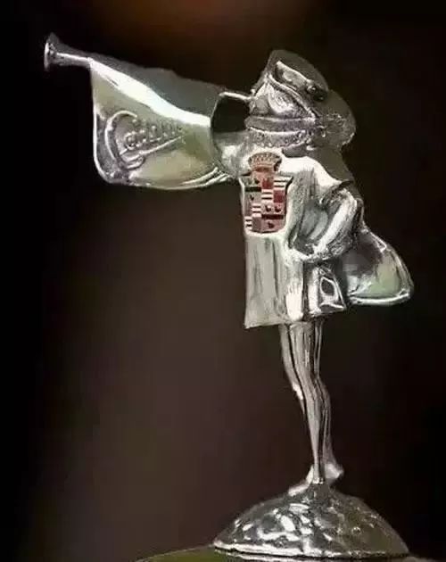 這些車標，認識3個，您絕對就是老司機 !