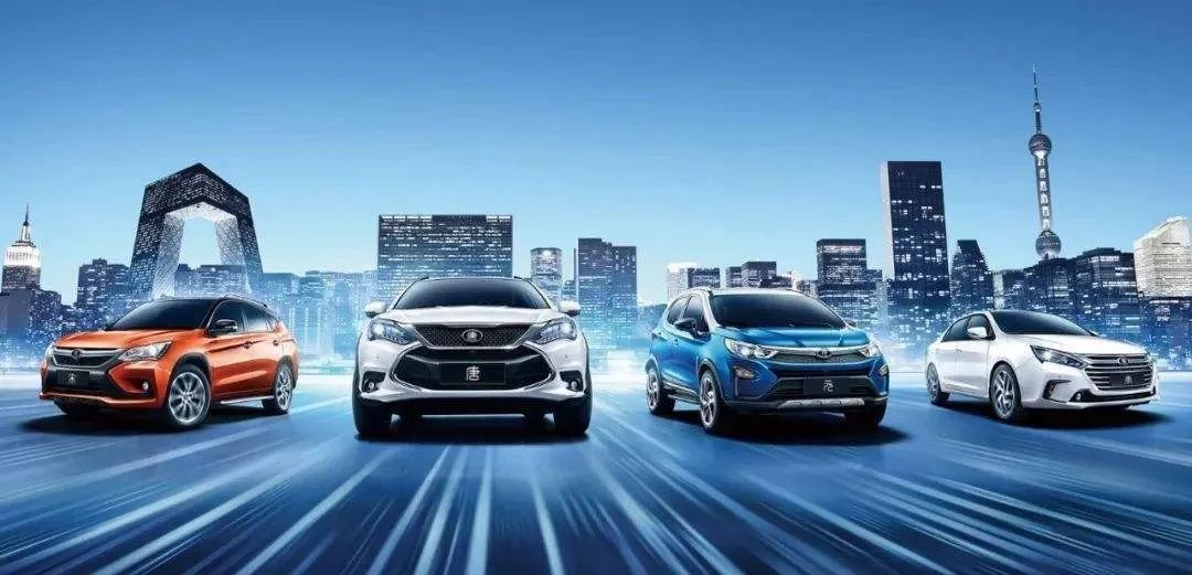 寶馬更換LOGO，史上較透明車標來了！