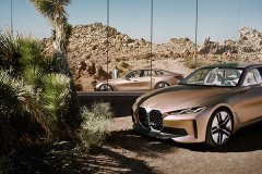 寶馬i4 Concept新車解密：新技術、新理念，新Logo