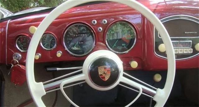 保時捷LOGO到底是一匹馬還是一頭鹿？