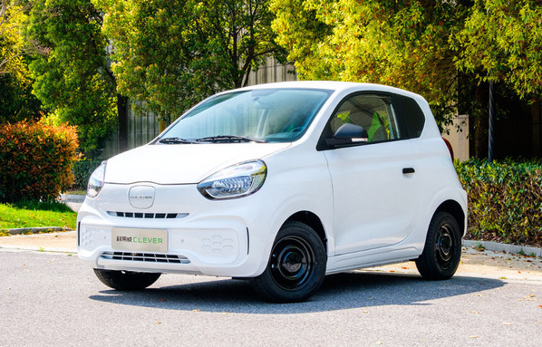 奔奔E-Star/零跑T03/新寶駿E300等，微型電動(dòng)車買誰(shuí)好？