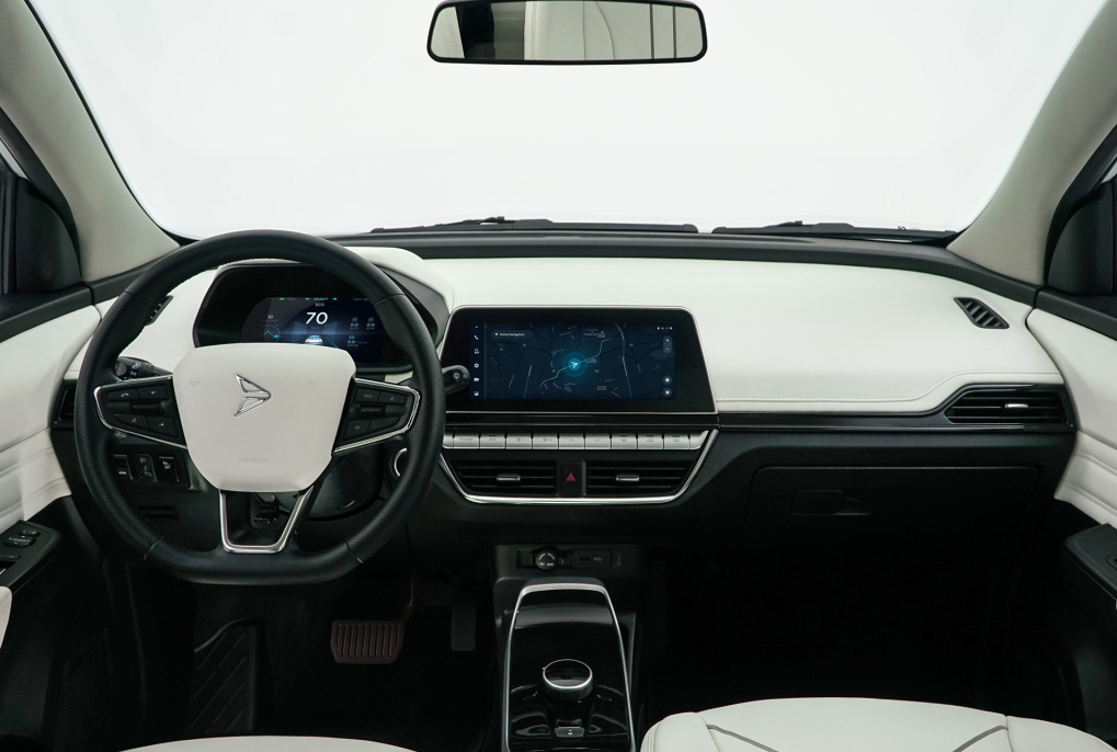 奔奔E-Star/零跑T03/新寶駿E300等，微型電動(dòng)車買誰(shuí)好？