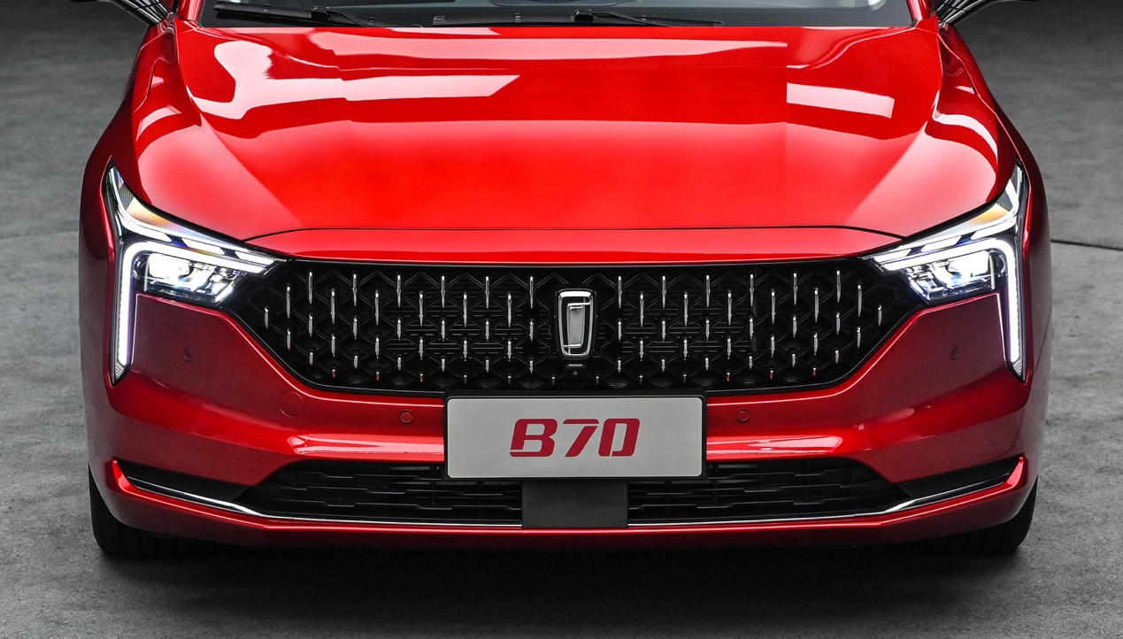 將概念車&ldquo;量產化&rdquo;，全新第三代奔騰B70官圖曝光