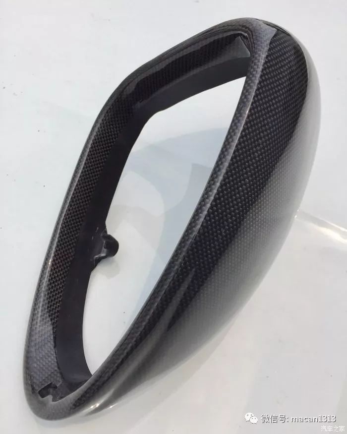 小哥花了一輛macan的錢來改裝新提的車，尤其那個輪轂。。。。。