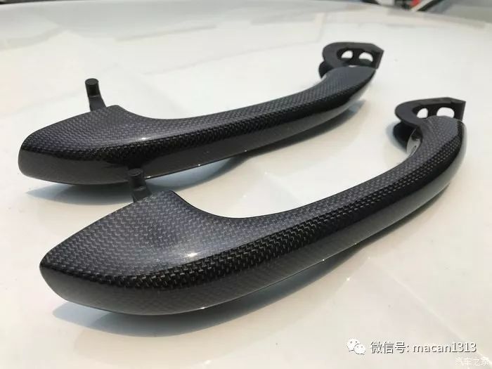 小哥花了一輛macan的錢來改裝新提的車，尤其那個輪轂。。。。。