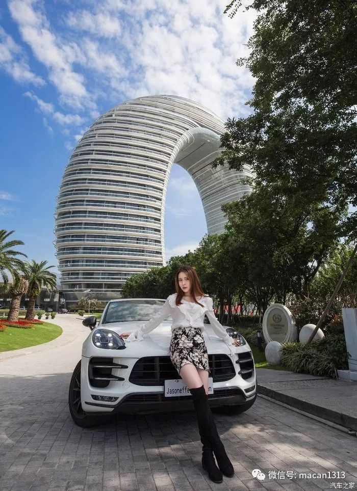 小哥花了一輛macan的錢來改裝新提的車，尤其那個輪轂。。。。。