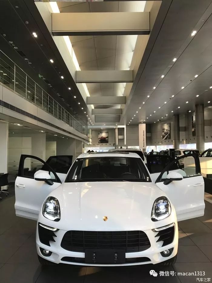 小哥花了一輛macan的錢來改裝新提的車，尤其那個輪轂。。。。。