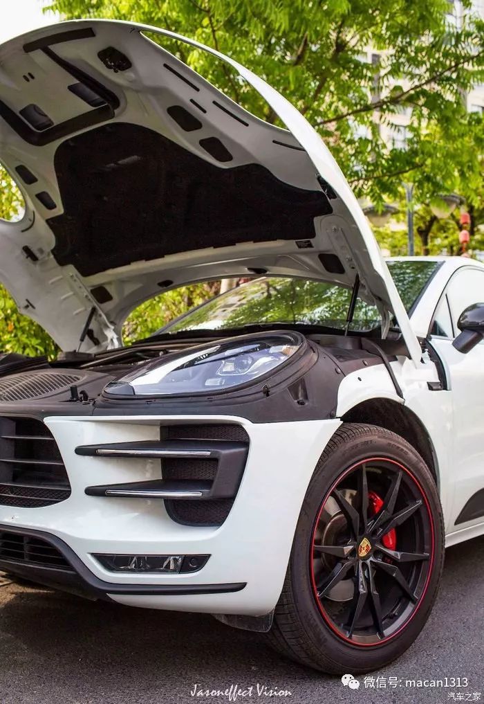 小哥花了一輛macan的錢來改裝新提的車，尤其那個輪轂。。。。。
