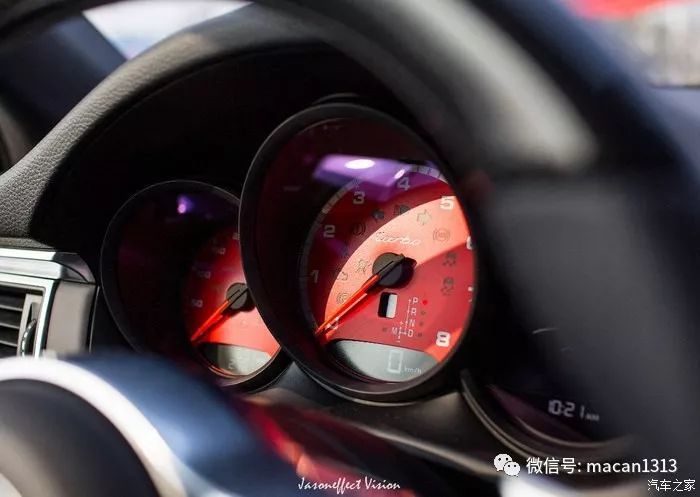 小哥花了一輛macan的錢來改裝新提的車，尤其那個輪轂。。。。。